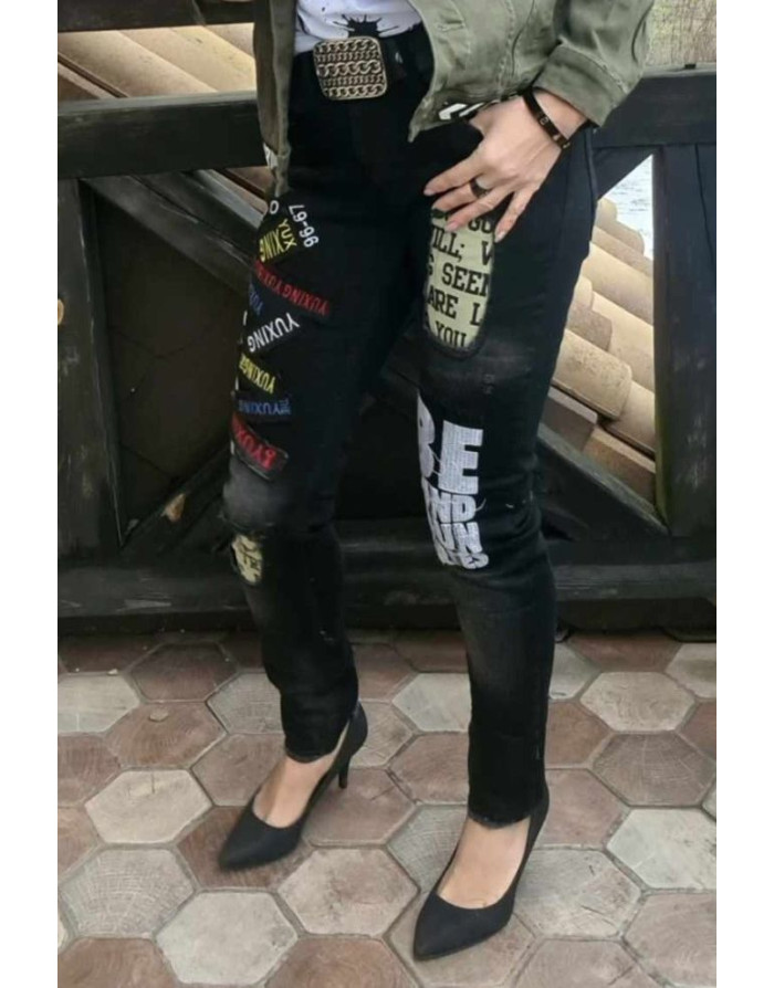 CZARNE SPODNIE JEANS Z APLIKACJAMI SPEDBOY 6022